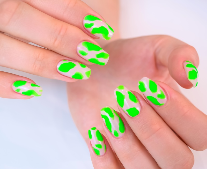 Neon green summer nails.